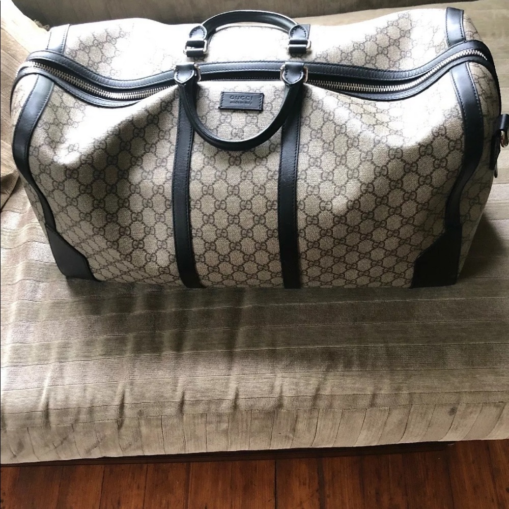 Gucci - Picture 5 of 8